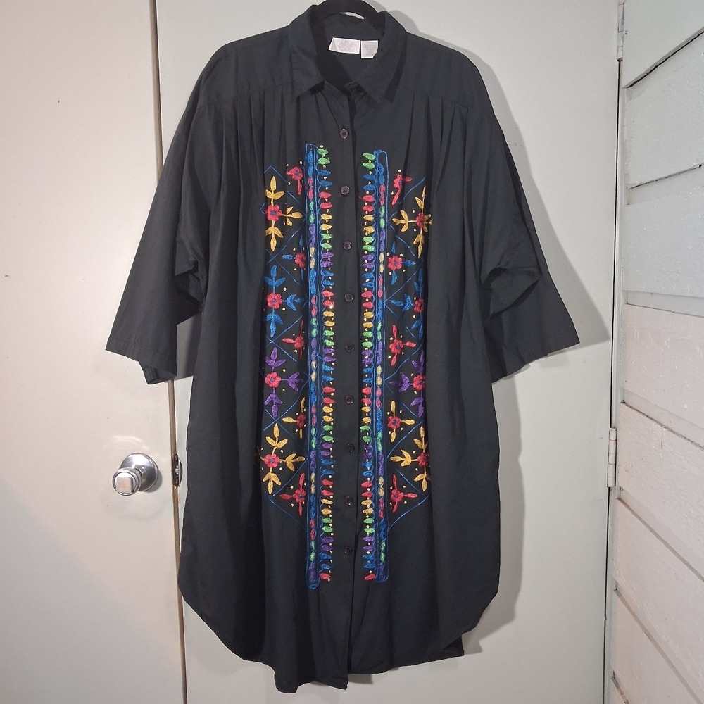 Go Softly Womens 1X Shirt Dress Black Embroidered Floral Pleated Collared Cotton